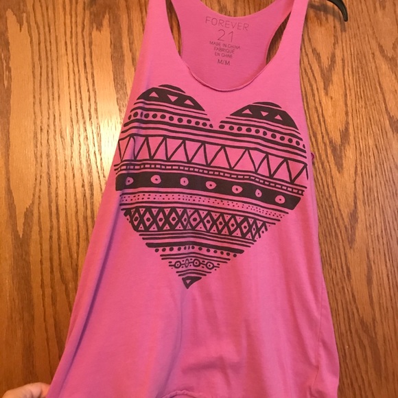 Tops - Picture 3 of 7